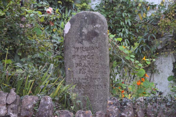 Parliament stone (at Longcombe) 